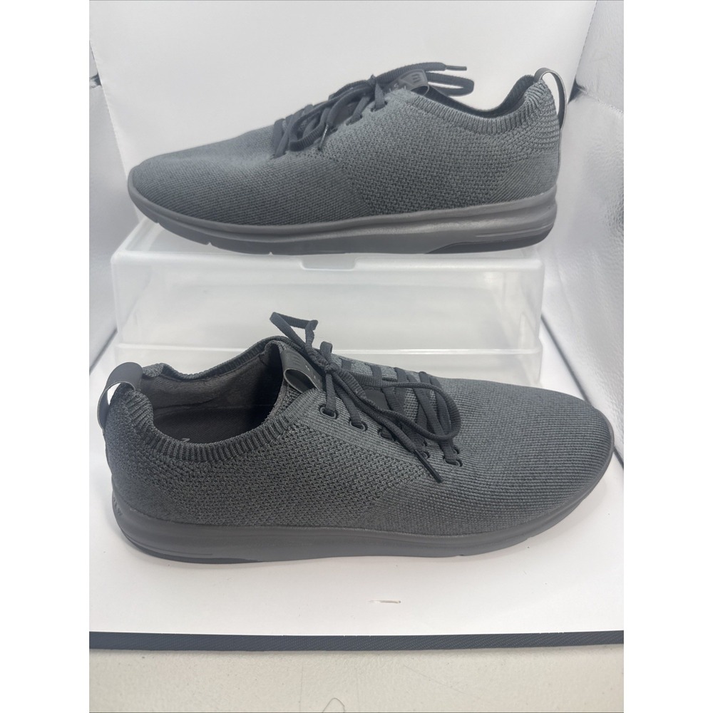 Travis Mathew Daily Lite Shoes Sneakers Gray Men's Sz 10 Clean Excellent NICE